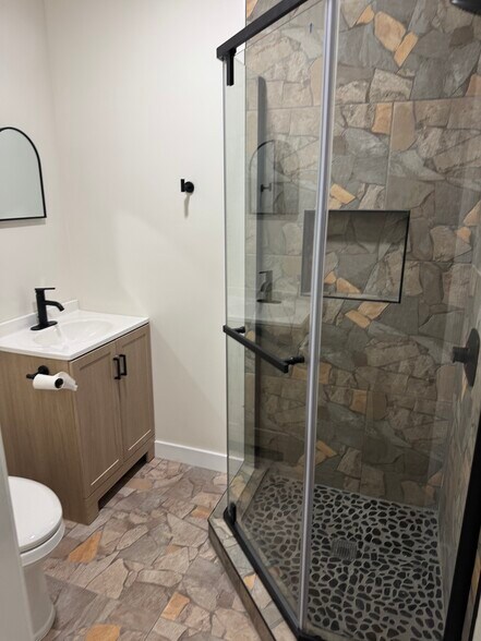 Building Photo - 13345 Burbank Blvd