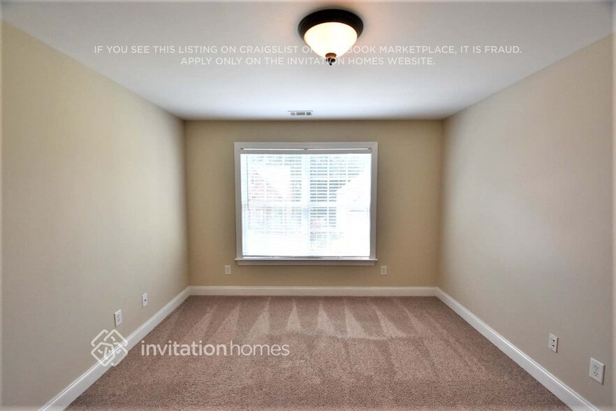 Building Photo - 2523 Kachina Trail NE