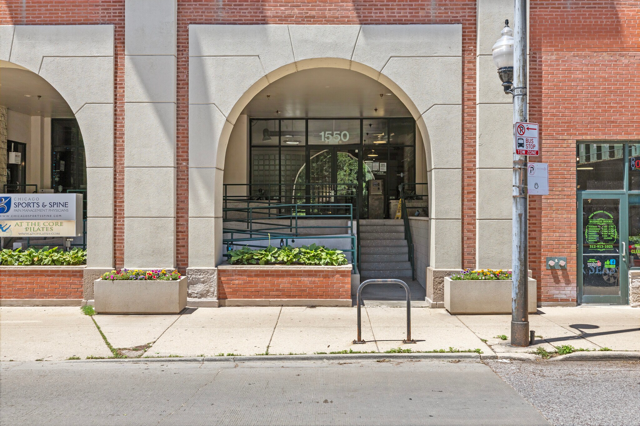 Building Photo - 1550 S Indiana Ave