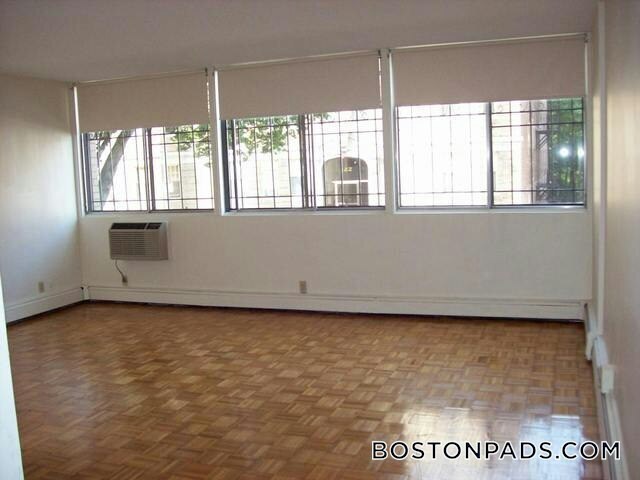 Building Photo - 1455 Commonwealth Ave