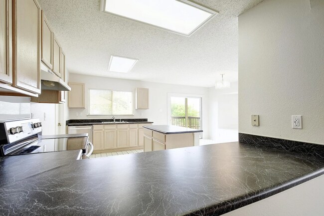 Building Photo - Beautiful 3-Bedroom Home in Northeast San Antonio