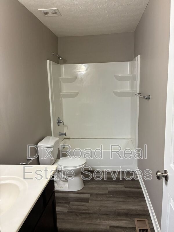 Building Photo - 2129 Pumpkin Ridge Ct