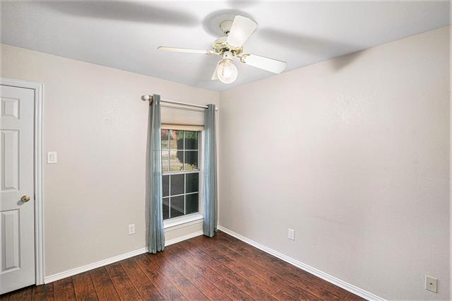 Building Photo - 1418 Holley Creek Ln