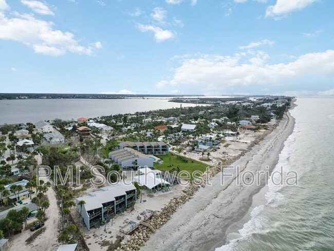 Building Photo - 5039 N Beach Rd