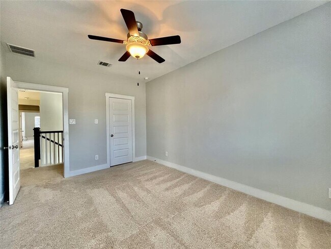 Building Photo - 18118 Moonlit River Dr