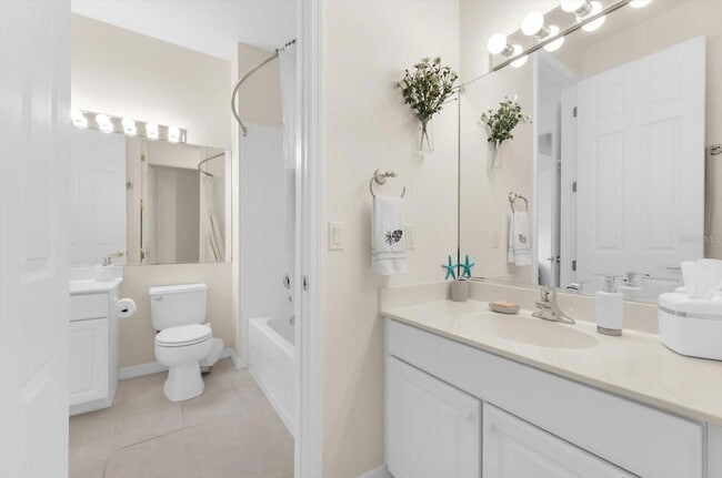 Building Photo - 4500 Streamside Ct