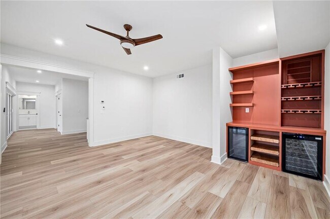Building Photo - 3784 Pine Needle Dr NW