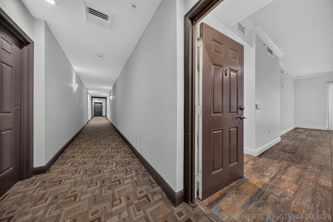 Building Photo - 2401 NE 65th St