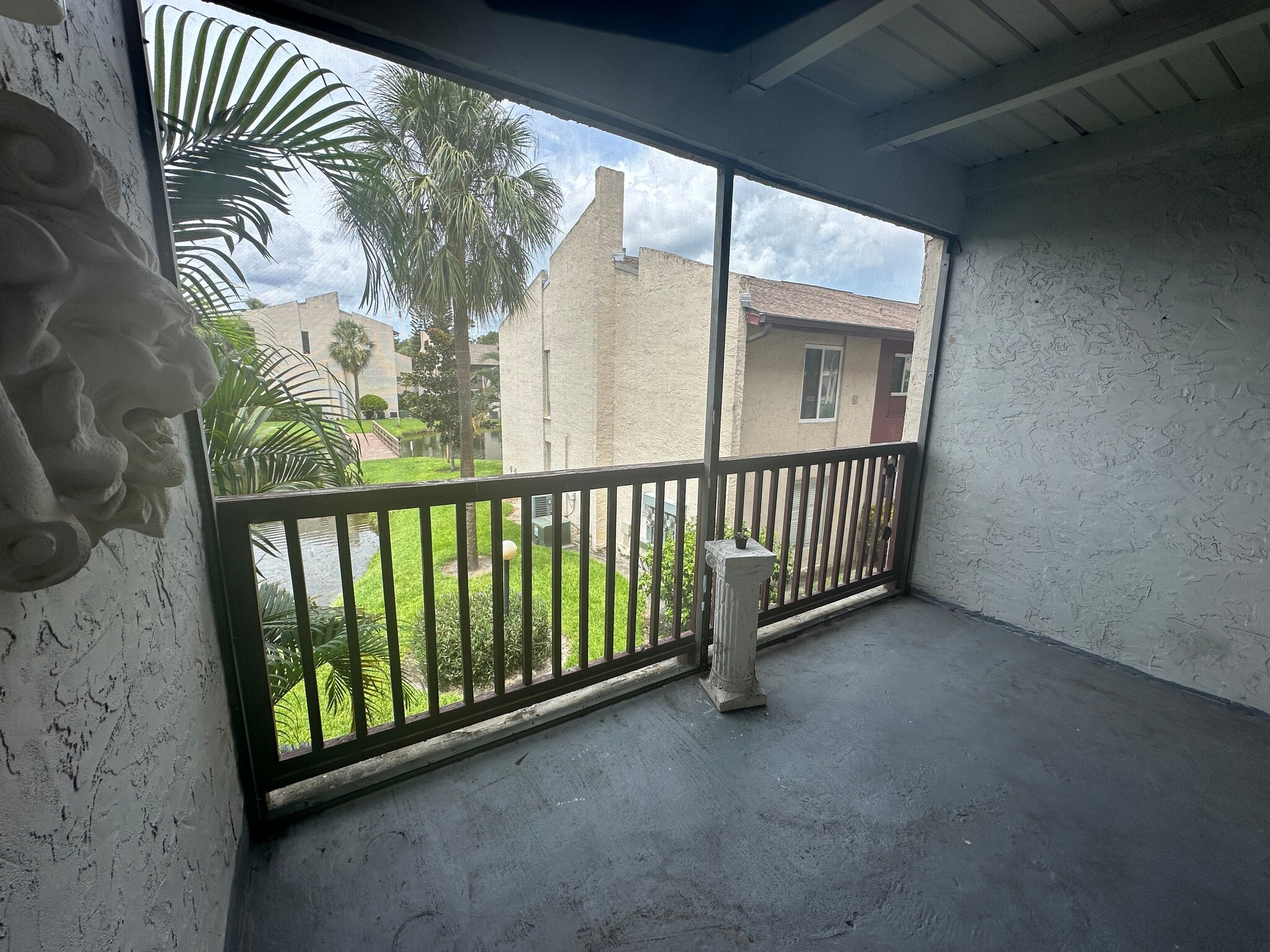 Building Photo - 8602 Champlain Ct