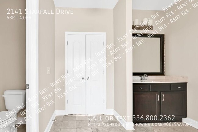 Building Photo - 2141 Starfall Dr