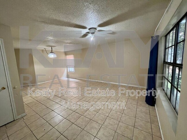 Building Photo - 409 Scotsdale St