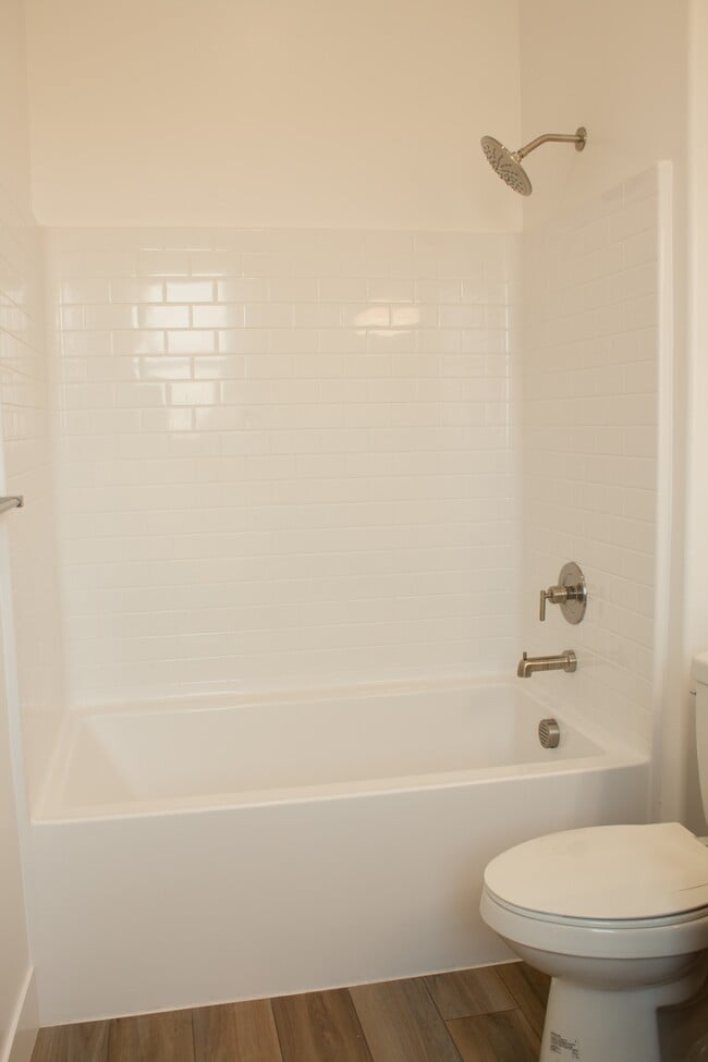 Building Photo - 6984 S 9th W