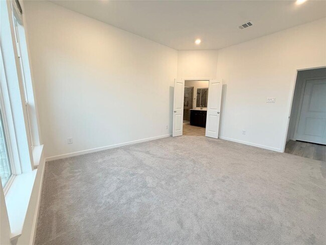 Building Photo - 9922 Sunflower Mist Ln