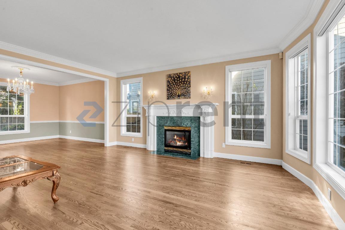 Building Photo - 17615 SE 35th St