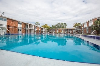 Building Photo - Palm Grove Apartments