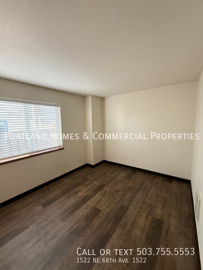 Building Photo - 1-Bedroom with new laminate flooring; Near...