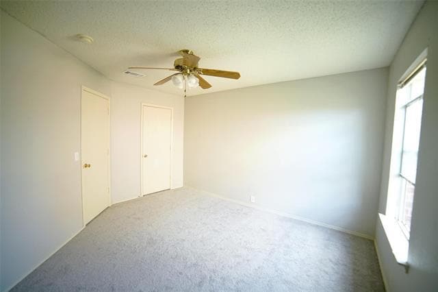 Building Photo - 2204 Eagle Mountain Dr