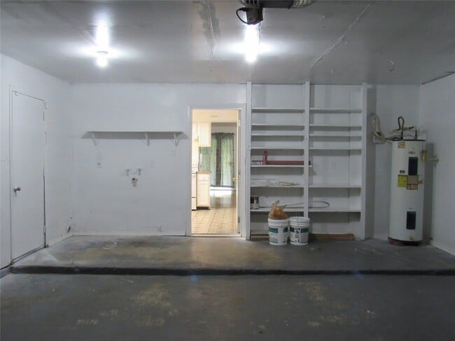 Building Photo - 8506 Sorrel Dr