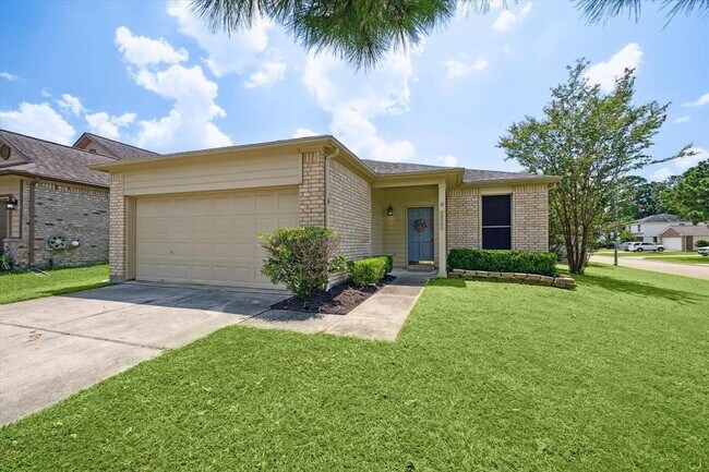 Primary Photo - 22035 Holly Branch Dr
