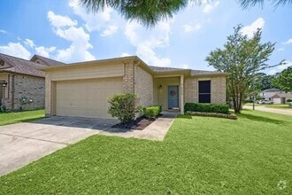 Building Photo - 22035 Holly Branch Dr