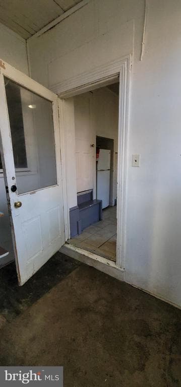 Building Photo - 634 Centre Ave