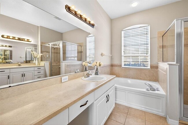 Building Photo - 31224 Crestmont Ct