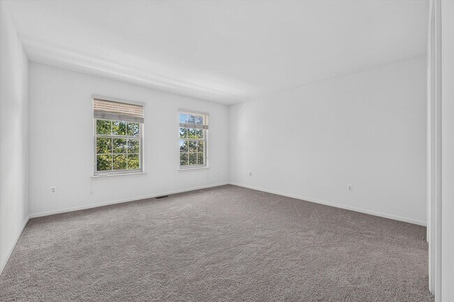 Building Photo - 39763 Rockcrest Cir