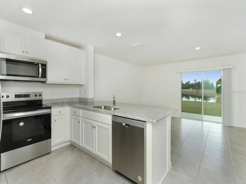 Building Photo - 2803 Brie Hammock Bnd
