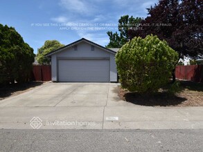 Building Photo - 7125 Essence Way