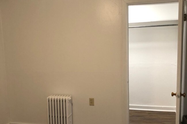 Building Photo - The Pad
