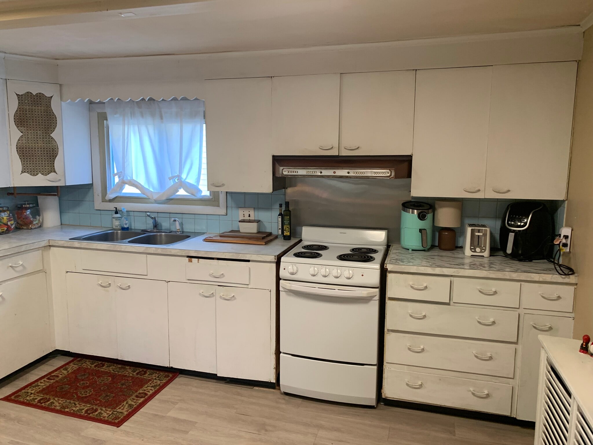 Building Photo - 1175 Broadway