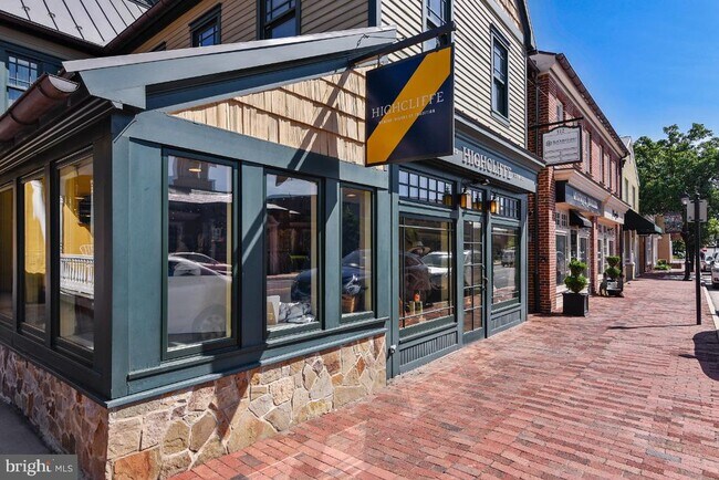 Building Photo - 800 Blue Ridge Ave
