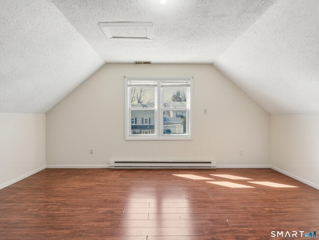 Building Photo - 250 Summerfield Ave