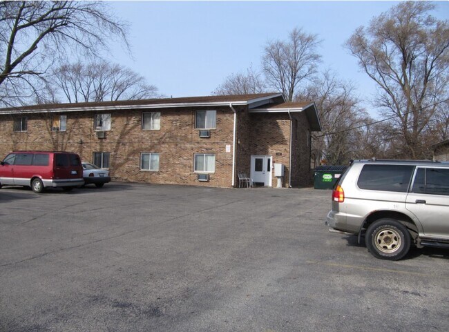 Building Photo - 10 St Paul St