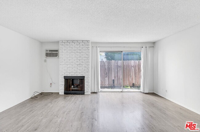 Building Photo - 1811 Parnell Ave