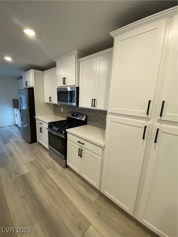 Building Photo - 9215 Sky Pointe Dr