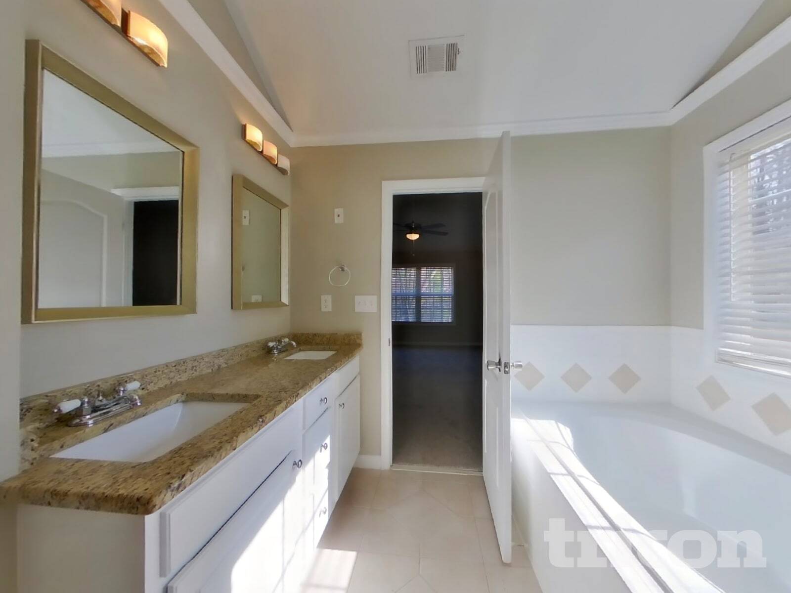 Building Photo - 200 Pebble Brooke Ct