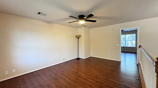 Building Photo - 2211 Bent Bow Dr