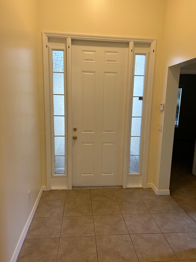 Building Photo - 375 Lexington Ave SW