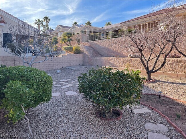 Building Photo - 10820 Clarion Ln
