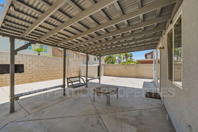 Building Photo - 7167 Elsa Ct
