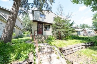 Building Photo - 1969 Hyacinth Ave E