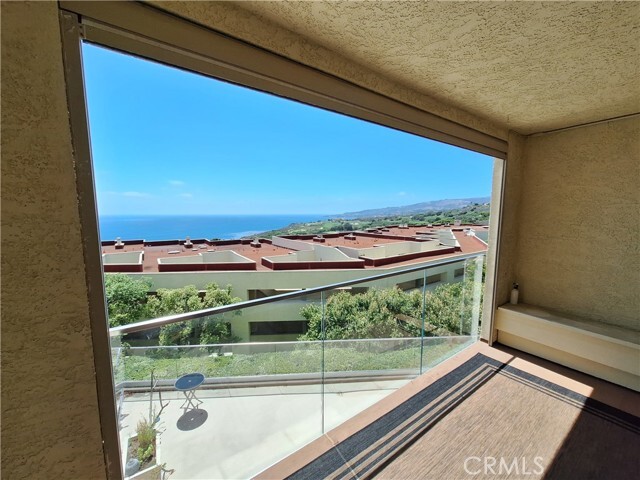 Building Photo - 3200 La Rotonda Dr