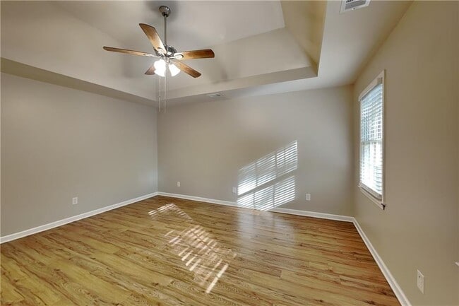 Building Photo - 1302 Milstead Trace NE