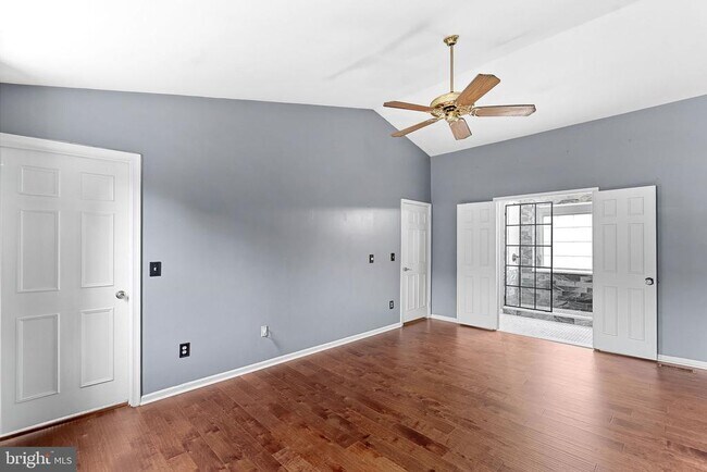 Building Photo - 6 S Lowery Ct