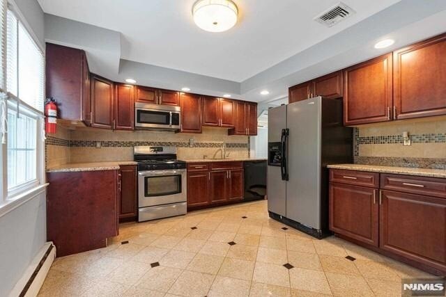 Building Photo - 68 Briarwood Ave