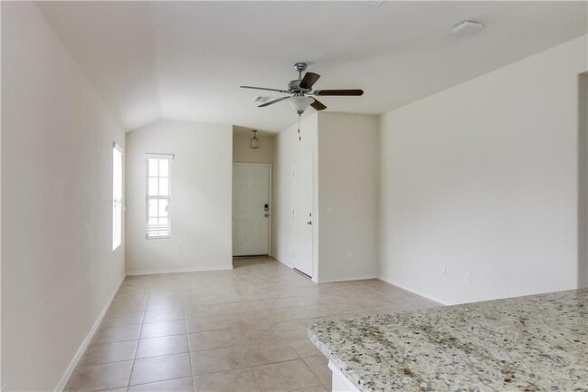 Building Photo - 5916 Kennedy St