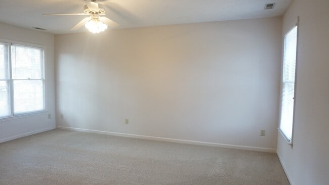 Building Photo - 508 Georgetown Cir