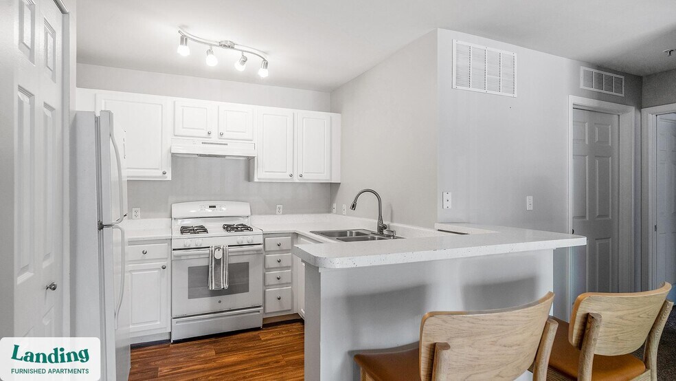 Building Photo - 50 Canterfield Pkwy W