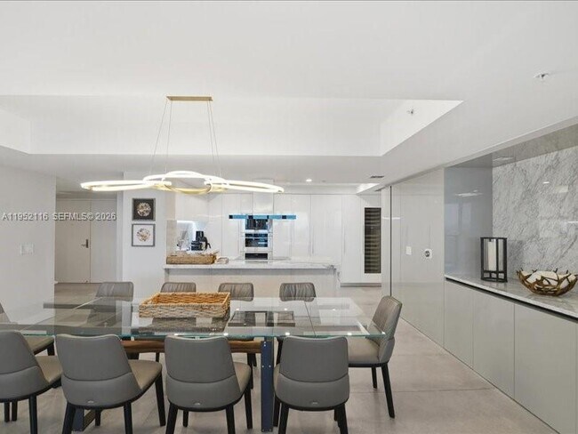 Building Photo - 330 Sunny Isles Blvd